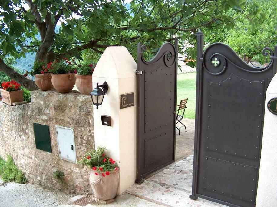 All Stone Horse Stable Converted To Elegant Apartment - Baltimora Spolète Extérieur photo