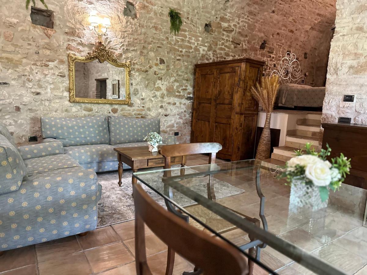 All Stone Horse Stable Converted To Elegant Apartment - Baltimora Spolète Extérieur photo